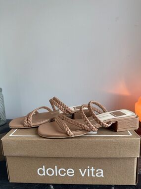 Dolce Vita Braided Tan Strappy Block Heel Mules size 6